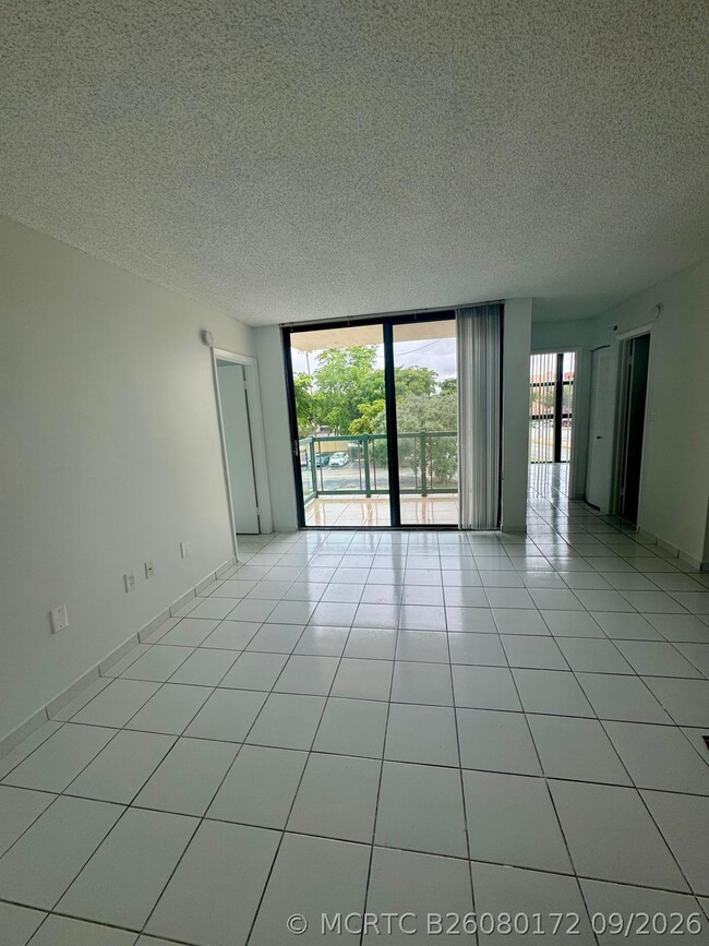 Building Photo - 2055 SW 122nd Ave