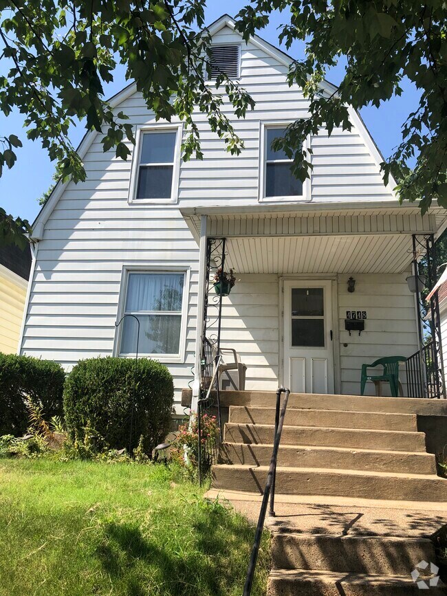 Apartments for Rent in 63109