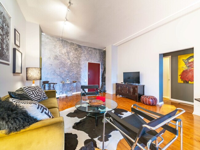 Foto del edificio - 600 S Dearborn St