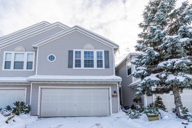 Building Photo - 1033 Key Largo Dr