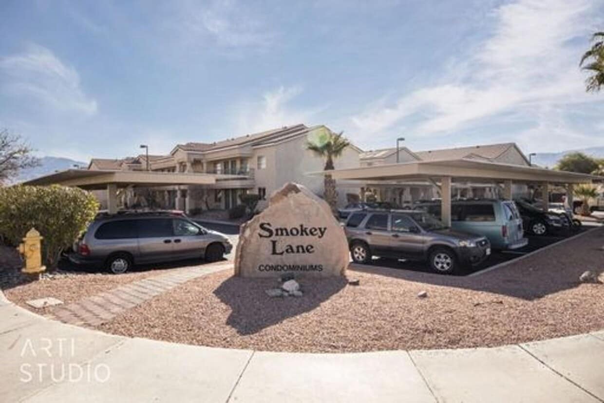 Primary Photo - One Bedroom Smokey Lane Condo - Upper Unit