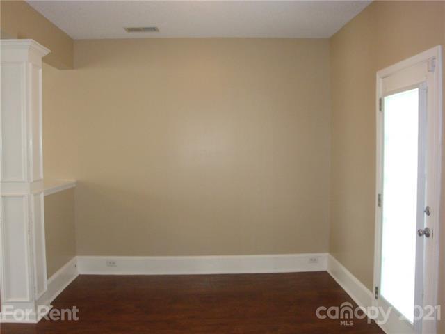 Building Photo - 4509 Fox Thorne Dr