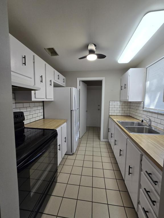 Foto del edificio - 9310 Marler Rd