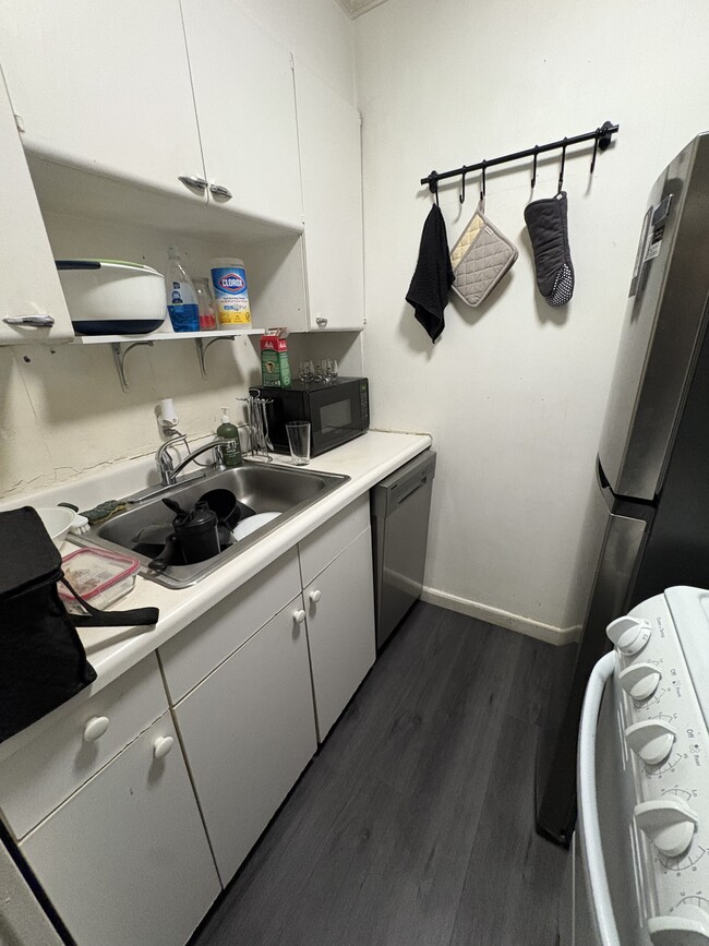 Building Photo - 386 Commonwealth Ave