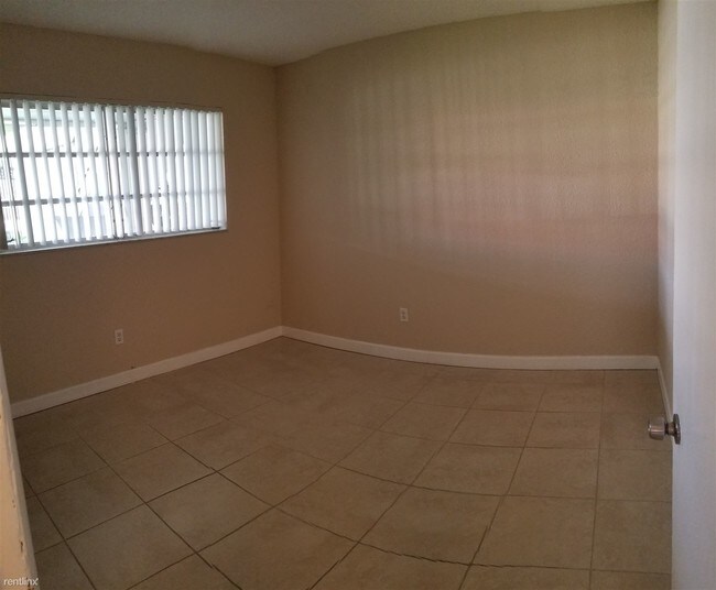 2 Br Bath Condo Ola Inium A101 For Rent In North Building Photo 2 Br Bath Condo Ola Inium A101