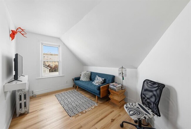 Foto del edificio - 124 73rd St