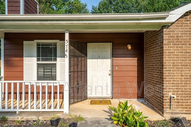 Building Photo - 5745 Williamsburg Trce