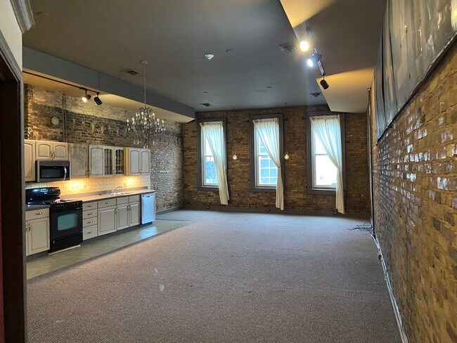 Foto del edificio - 148 W Michigan Ave