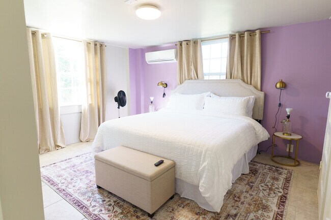 2nd Bedroom - 1411 College St