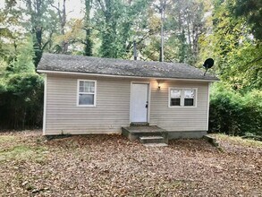 Building Photo - 1027 New Beginnings Ave