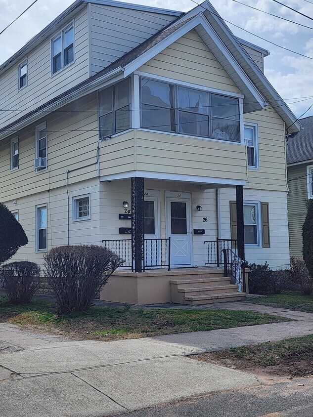 Primary Photo - 24 Wallace St