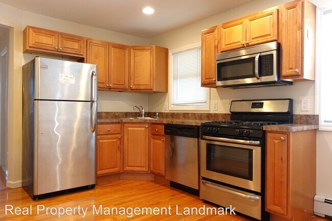 Building Photo - 4 br, 2.5 bath House - 4 Farm Road