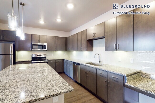 Foto del edificio - 13195 W Progress Cir