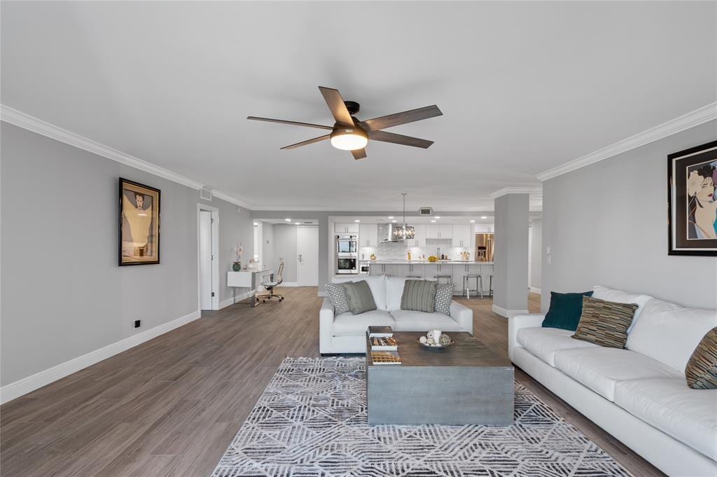 Primary Photo - 777 Bayshore Dr