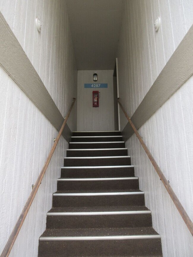 Foto del edificio - Quiet Two Bedroom Apartment in Keizer