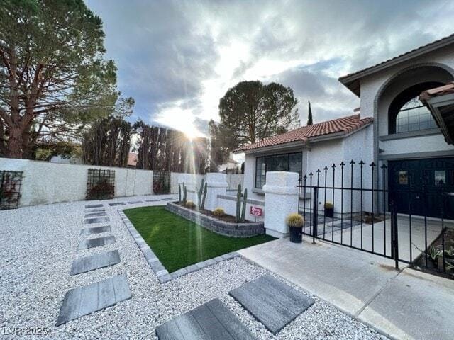 Building Photo - 3156 Shadow Bluff Ave