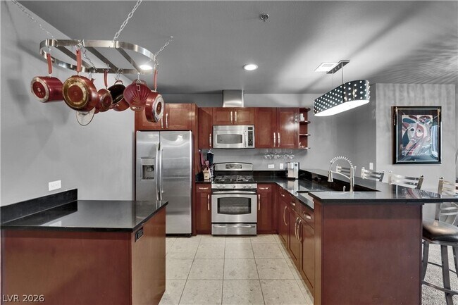 Foto del edificio - 4575 Dean Martin Dr