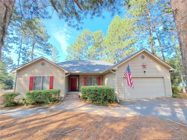Building Photo - 420 Sugar Pine Dr