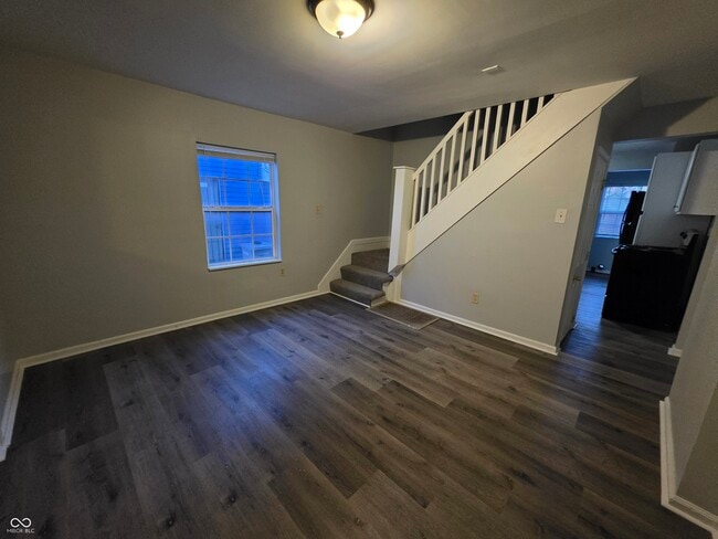 Building Photo - 1219 N Rural St