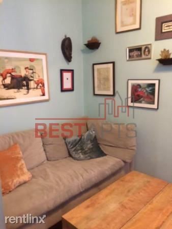 Foto del edificio - 265 E 10th St