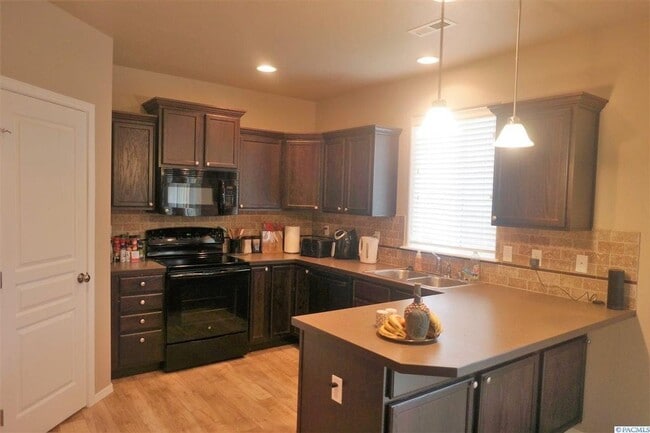 Foto del edificio - Great Kennewick Location