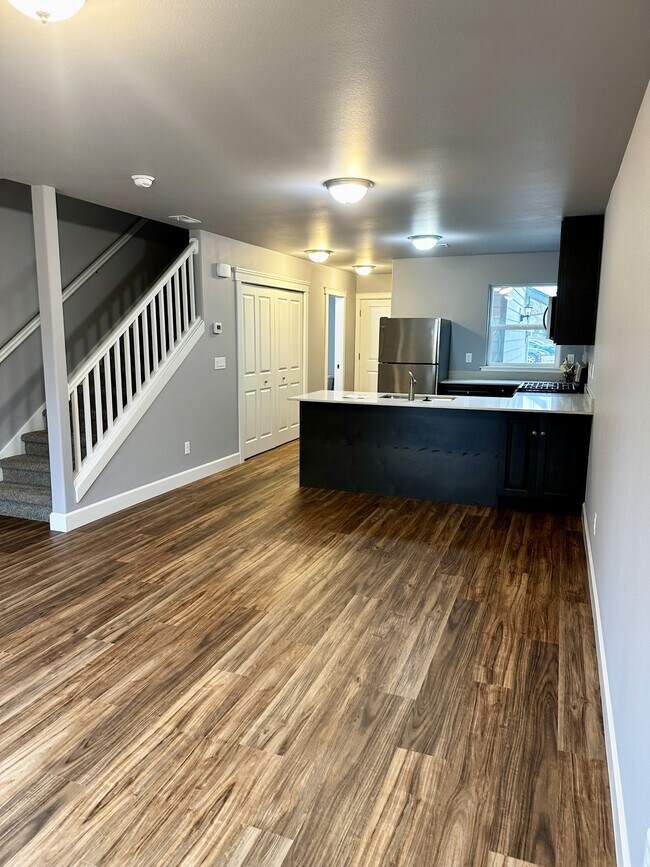 Foto del edificio - 3752 Peter Ln NE