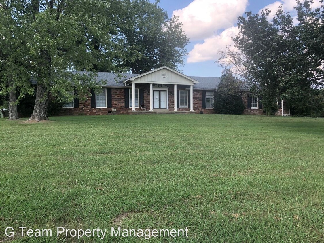 Primary Photo - 6 br, 4 bath House - 1850 Franklin Rd.