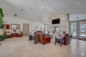 Building Photo - Capri Villas at the Lake