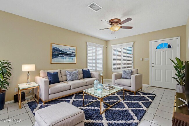 Foto del edificio - 12528 Martin Bauman Dr