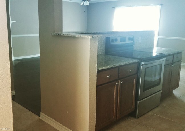 Building Photo - 5209 Gates Dr