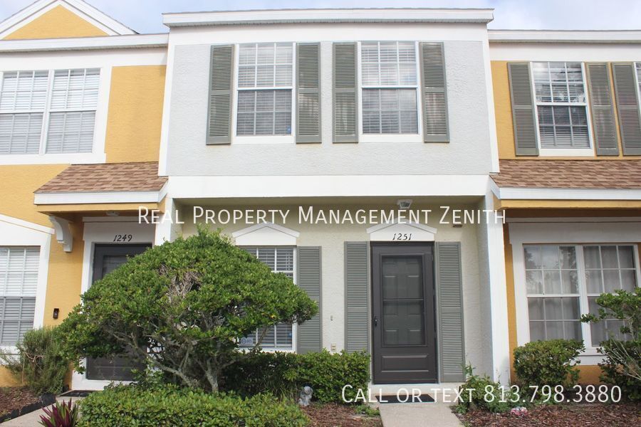 Primary Photo - Charming 2-Bedroom TownHome in Covina Key,...