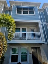 Building Photo - 845 Burlington Ave N