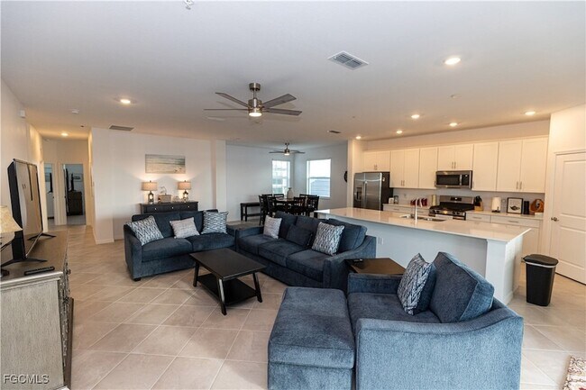 Foto del edificio - 16572 Kingwood Ln