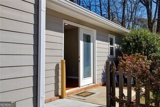 Building Photo - 3664 High Green Dr