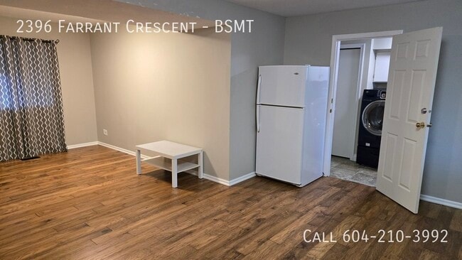 Building Photo - Unique One Bedroom Plus Den