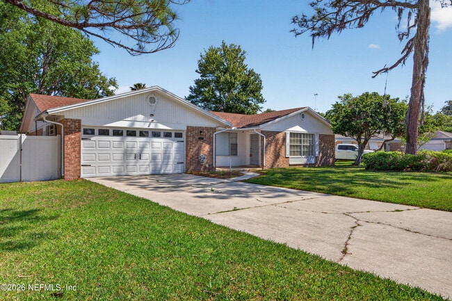 Building Photo - 1680 Aspen Ct