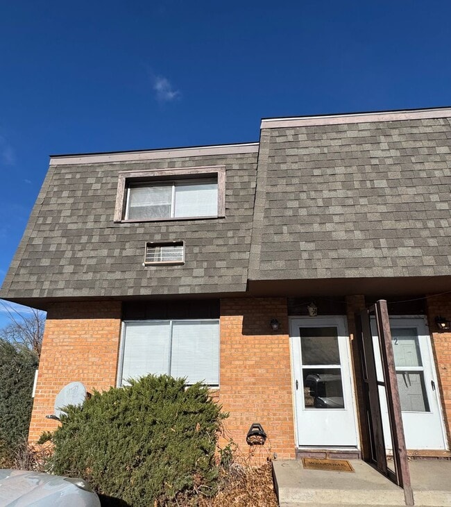 Building Photo - 720 37th Ave Ct