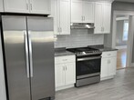 Foto principal - 121 Safford St