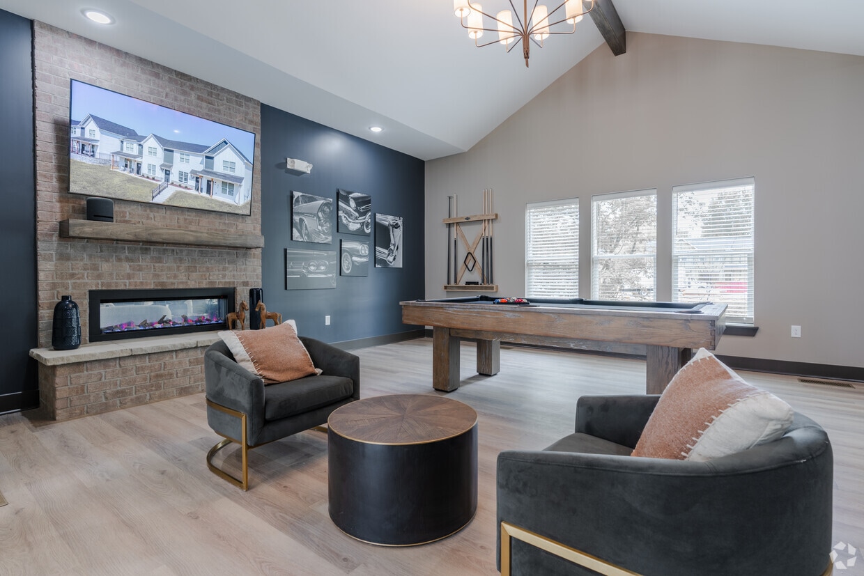 Primary Photo - Buffalo Ridge Townhomes