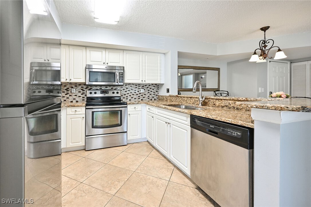 Primary Photo - 1265 Wildwood Lakes Blvd