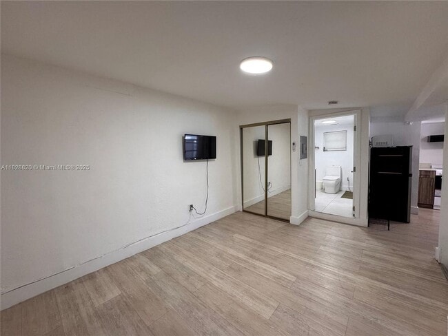 Building Photo - 2796 SW 34th Ct