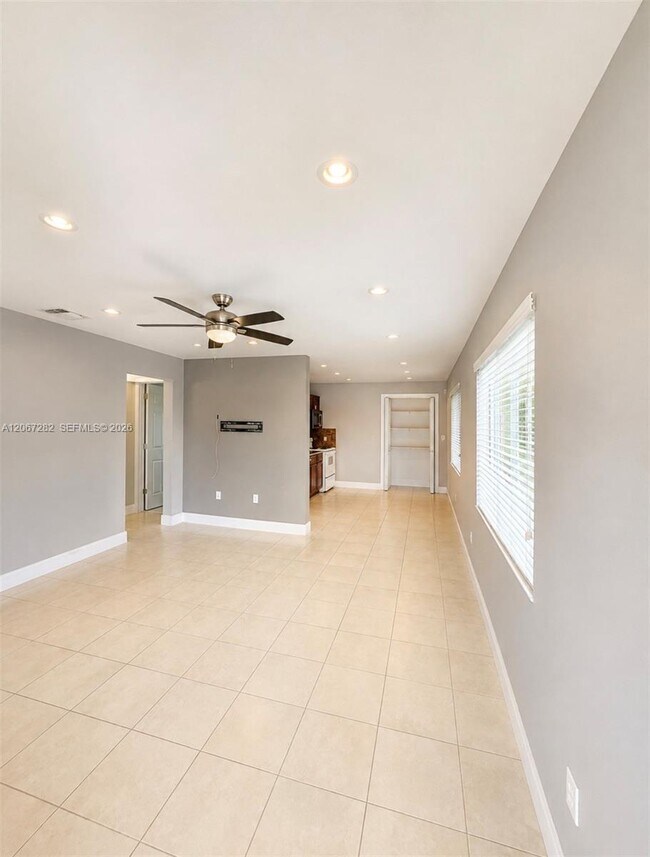 Foto del edificio - 4228 NW 4th St