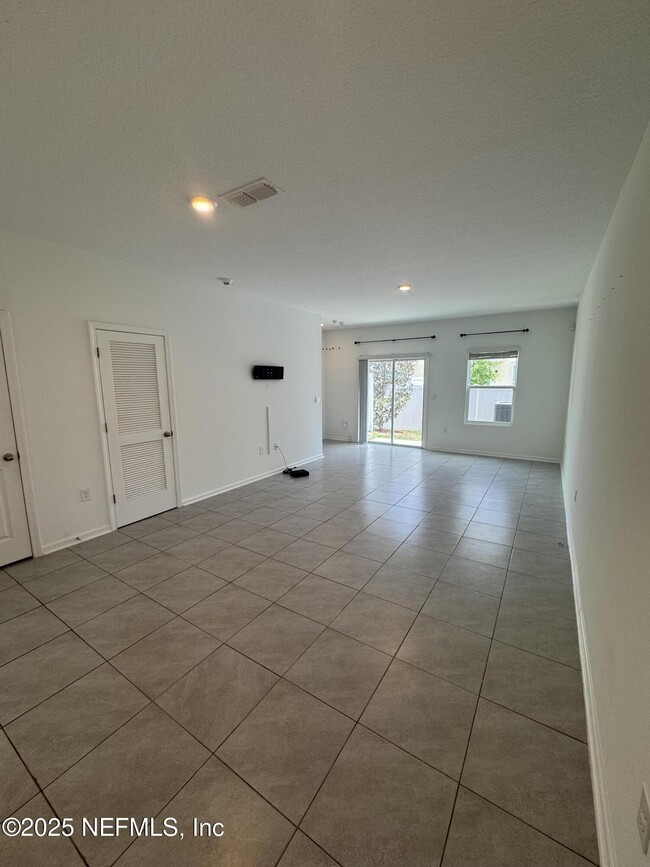 Foto del edificio - 4021 Haymon Ave
