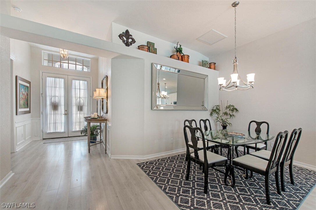 Foto principal - 17819 Modena Rd