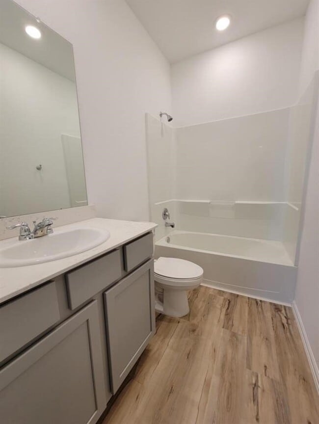 Foto del edificio - 31719 Splitting Willow Ln