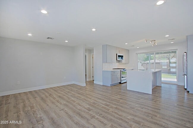 Foto del edificio - 4224 N 36th St