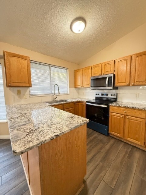 Building Photo - 6075 S 4840 W