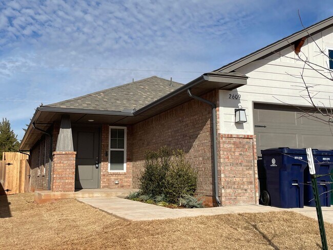 Foto del edificio - Deer Creek Schools
