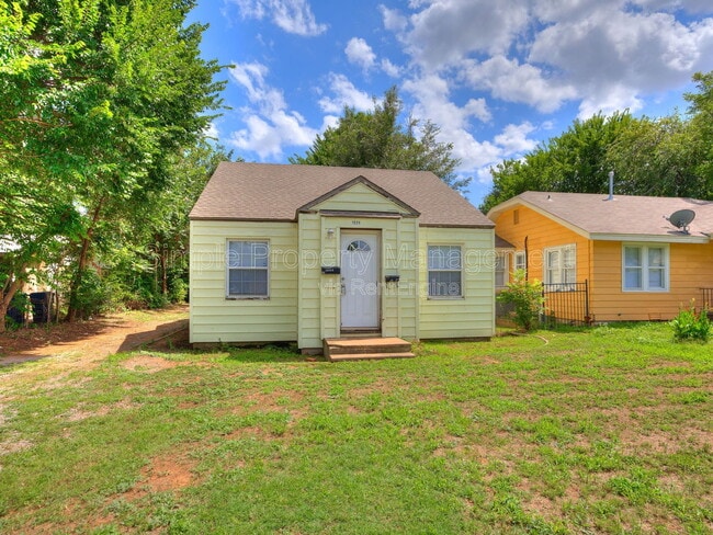 Photo - 1524 SW Binkley St House