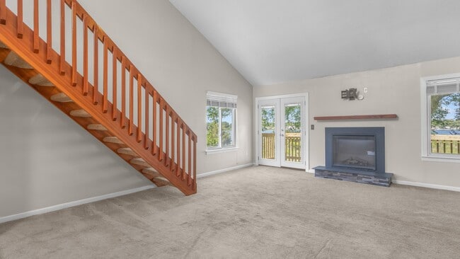 Building Photo - 9506 13th Bay St